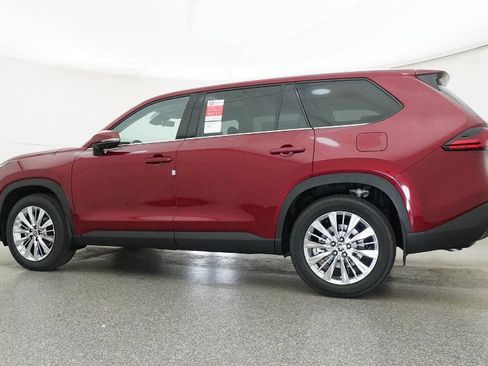 New 2026 Toyota Grand Highlander Platinum image 34