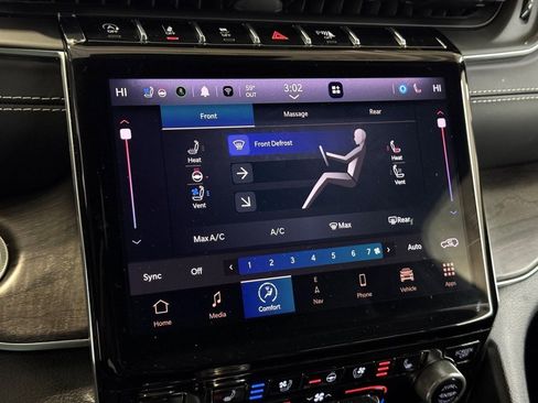 Used 2021 Jeep Grand Cherokee L Overland w/ Luxury Tech Group IV image 36