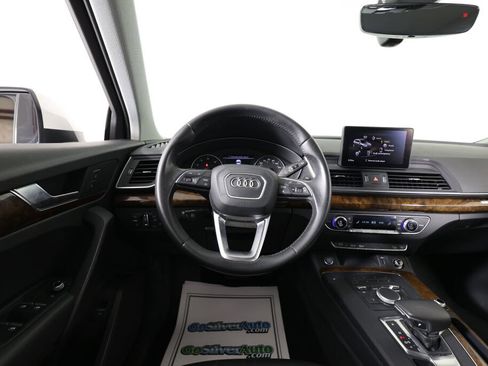Used 2018 Audi Q5 2.0T Premium AWD/4WD image 29