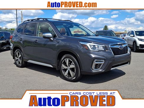 Used 2020 Subaru Forester Touring AWD/4WD image 1