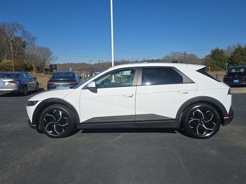 Used 2024 Hyundai Ioniq 5 SEL image 9