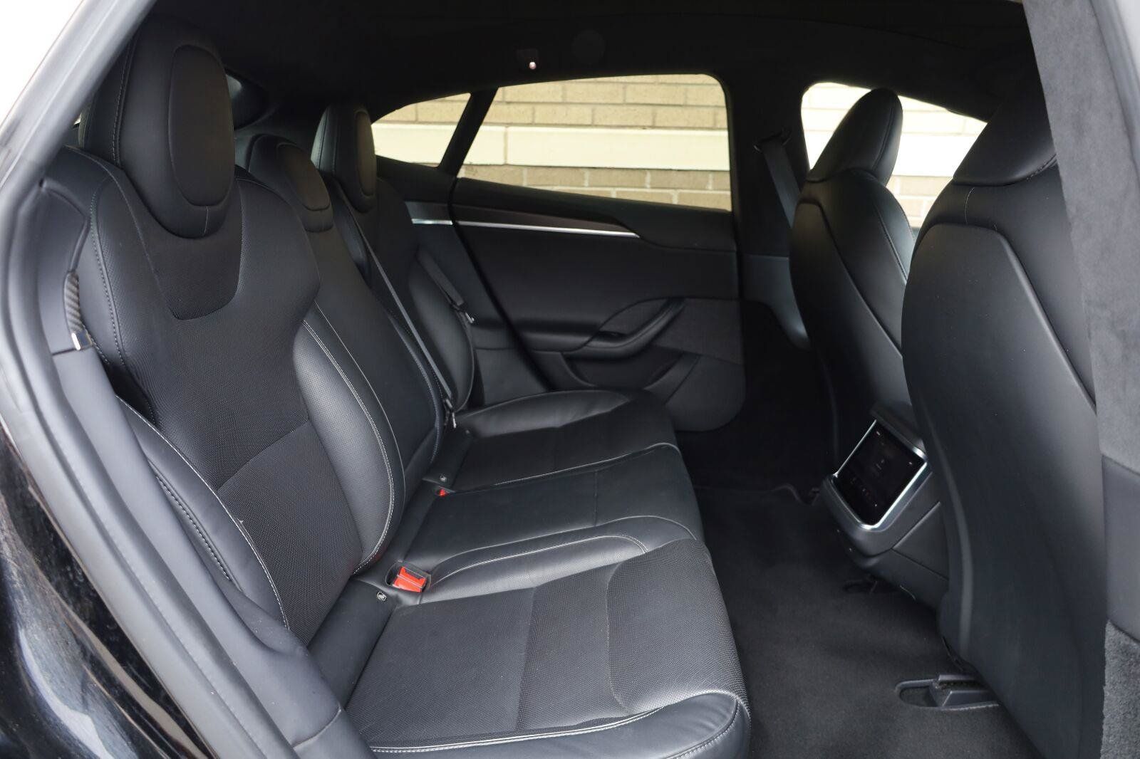 Used 2022 Tesla Model S Plaid AWD/4WD image 25
