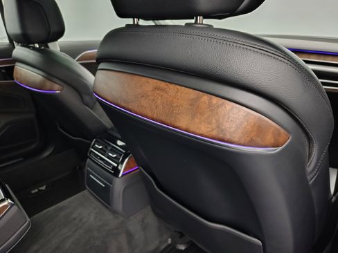 Used 2021 Audi A8 L 3.0T w/ Executive Plus Package image 38