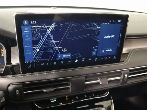 New 2026 Lincoln Corsair Premiere image 7