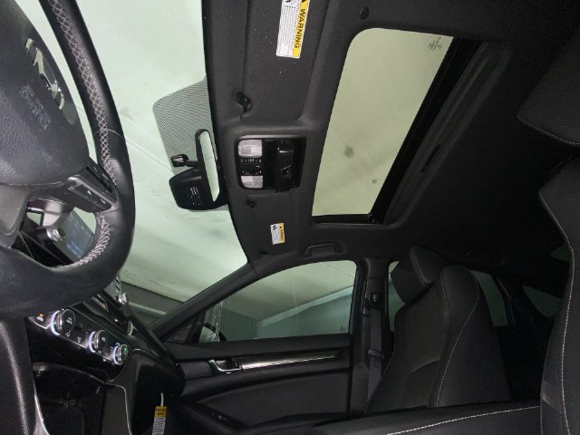 Used 2022 Honda Accord Sport image 21