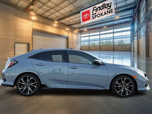 Used 2019 Honda Civic Sport image 4