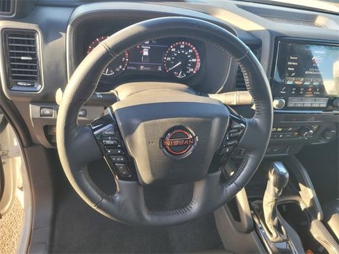 Used 2022 Nissan Frontier PRO-4X w/ Pro-4X Premium Package image 30