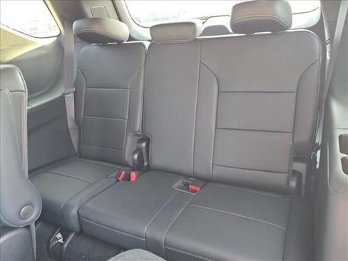 New 2026 Chevrolet Traverse LT w/ Midnight/Sport Edition FWD image 15