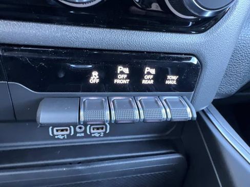 New 2026 RAM 1500 Express image 16