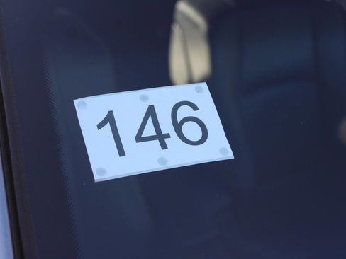 Used 2008 BMW 335i Convertible image 18