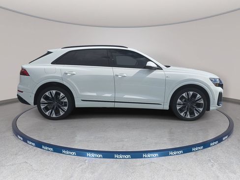 Used 2025 Audi Q8 Premium Plus w/ Premium Plus Package AWD/4WD image 5