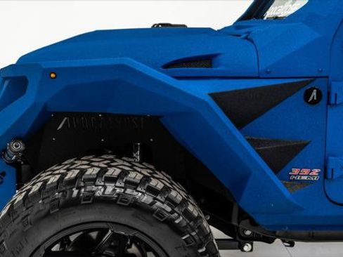 Used 2025 Jeep Wrangler Unlimited Sport image 28