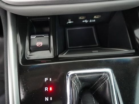 Used 2022 Subaru Outback Premium AWD/4WD image 29