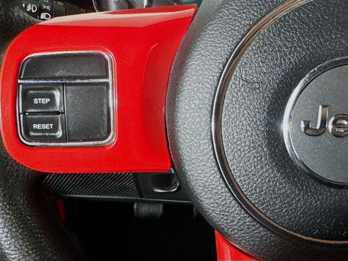 Used 2017 Jeep Wrangler Sport image 13