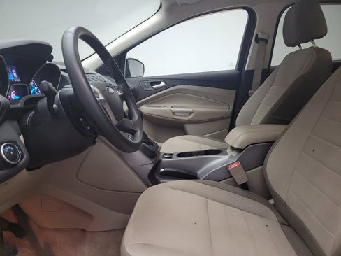 Used 2016 Ford Escape SE FWD image 17