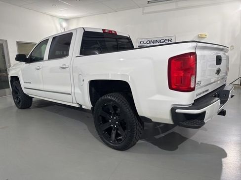 Used 2017 Chevrolet Silverado 1500 LTZ Z71 w/ LTZ Plus Package image 8