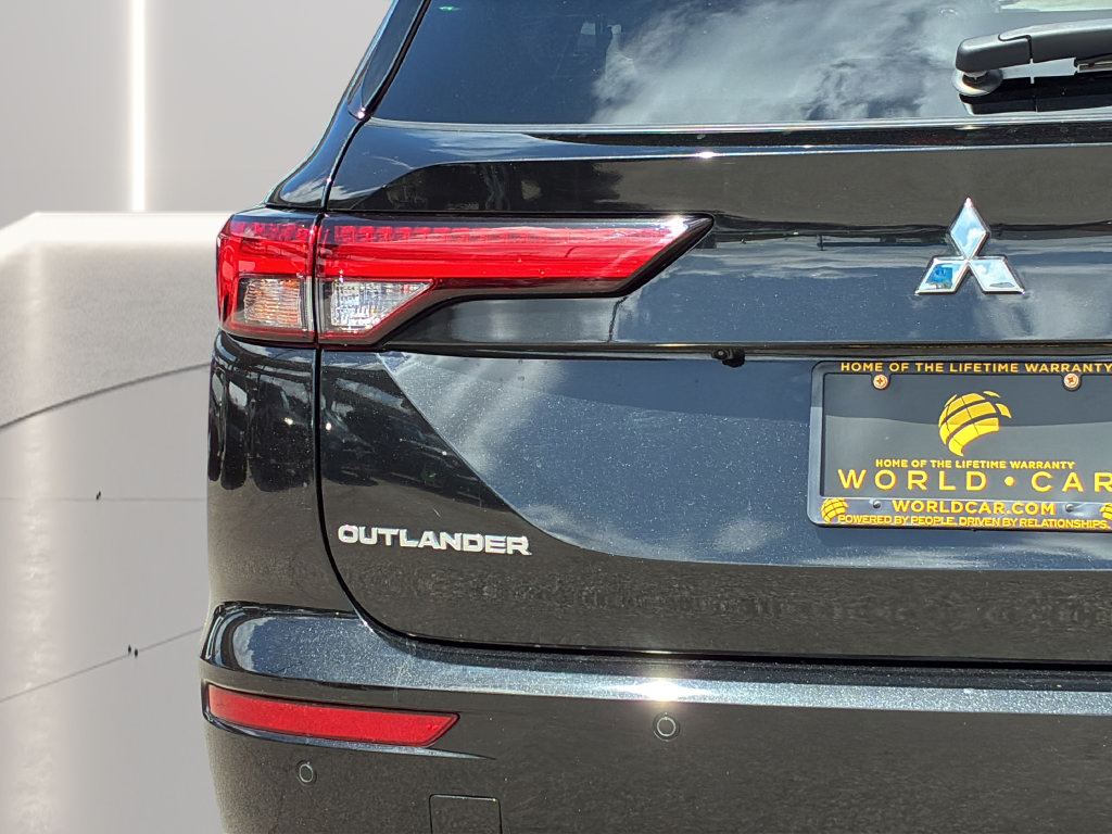 Used 2024 Mitsubishi Outlander SEL FWD image 29