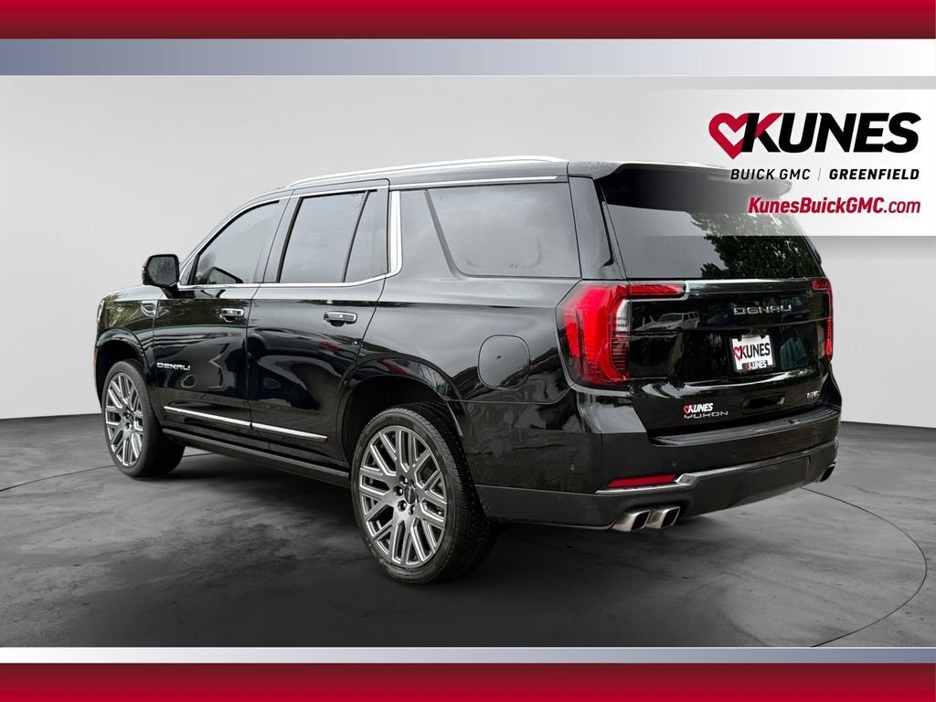 Used 2025 GMC Yukon Denali Ultimate AWD/4WD image 8