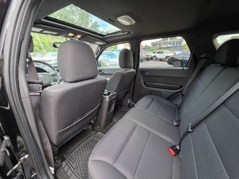 Used 2012 Ford Escape XLT image 18