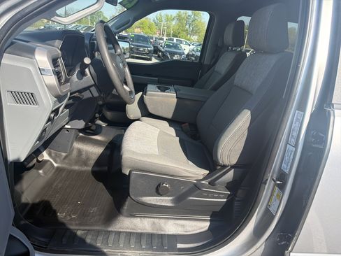Used 2023 Ford F150 XLT AWD/4WD image 12