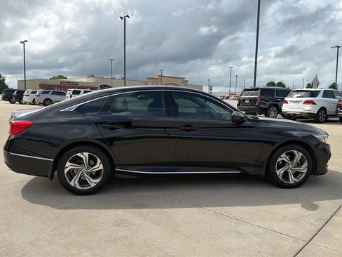 Used 2018 Honda Accord EX-L image 21