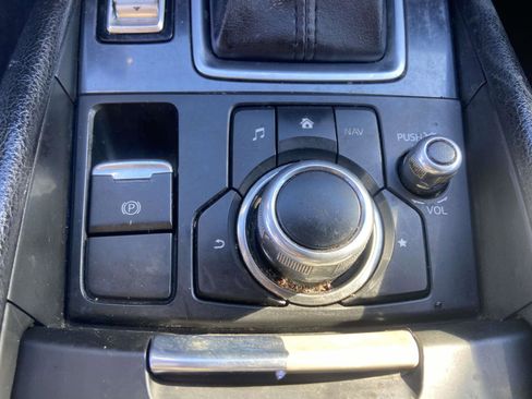 Used 2016 MAZDA MAZDA6 Touring image 28