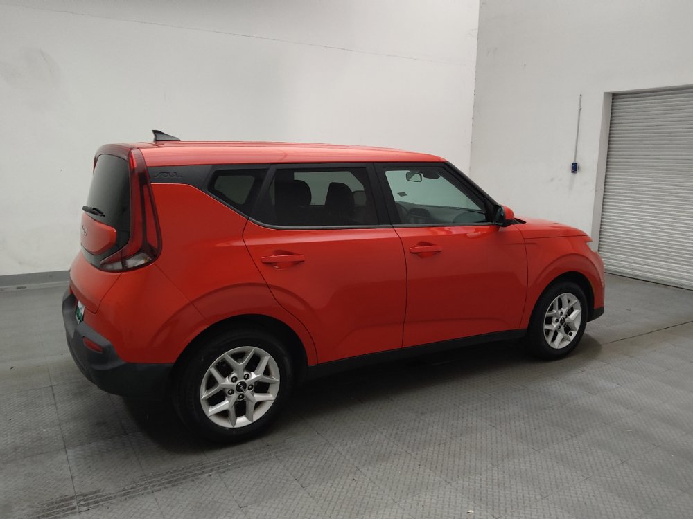 Used 2022 Kia Soul LX w/ Technology Package FWD image 10