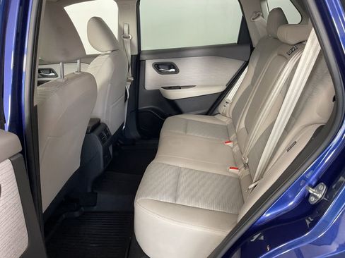 Used 2023 Nissan Rogue SV image 19