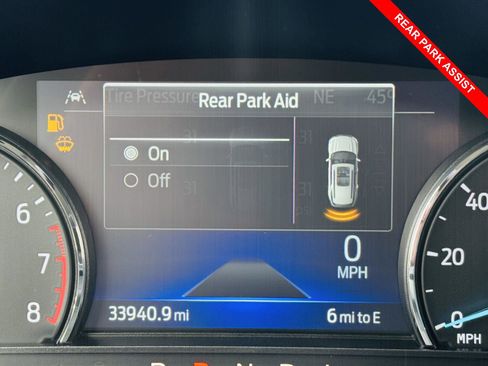 Used 2023 Ford Explorer XLT w/ Equipment Group 202A image 10