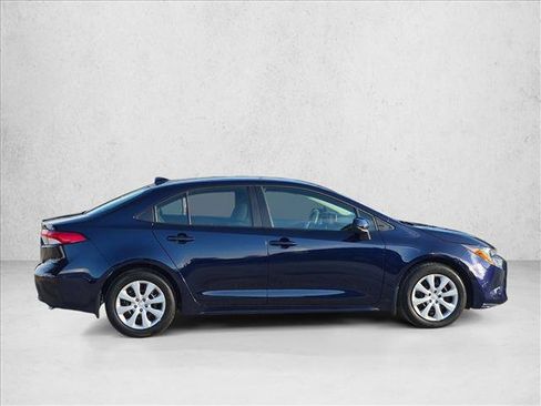Used 2026 Toyota Corolla LE FWD image 4