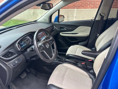 Used 2018 Buick Encore Preferred FWD image 4