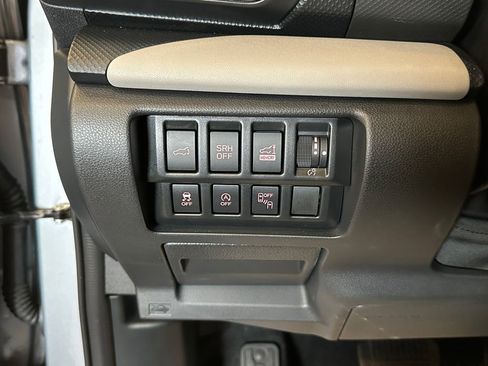 Used 2024 Subaru Forester Limited AWD/4WD image 18