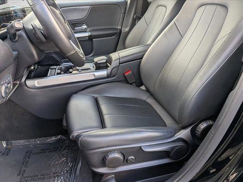 Certified 2022 Mercedes-Benz GLB 250 image 15