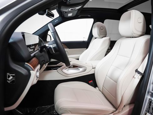 Certified 2026 Mercedes-Benz GLE 350 4MATIC image 8