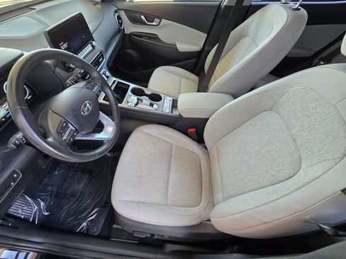 Used 2023 Hyundai Kona SEL FWD image 20