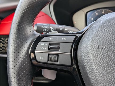 Certified 2025 Acura ADX A-Spec image 31