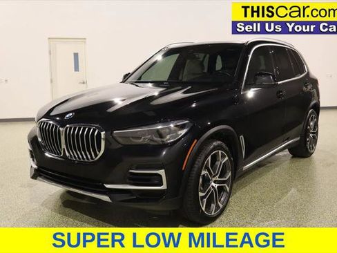 Used 2022 BMW X5 sDrive40i w/ Luxury Seating Package RWD image 3