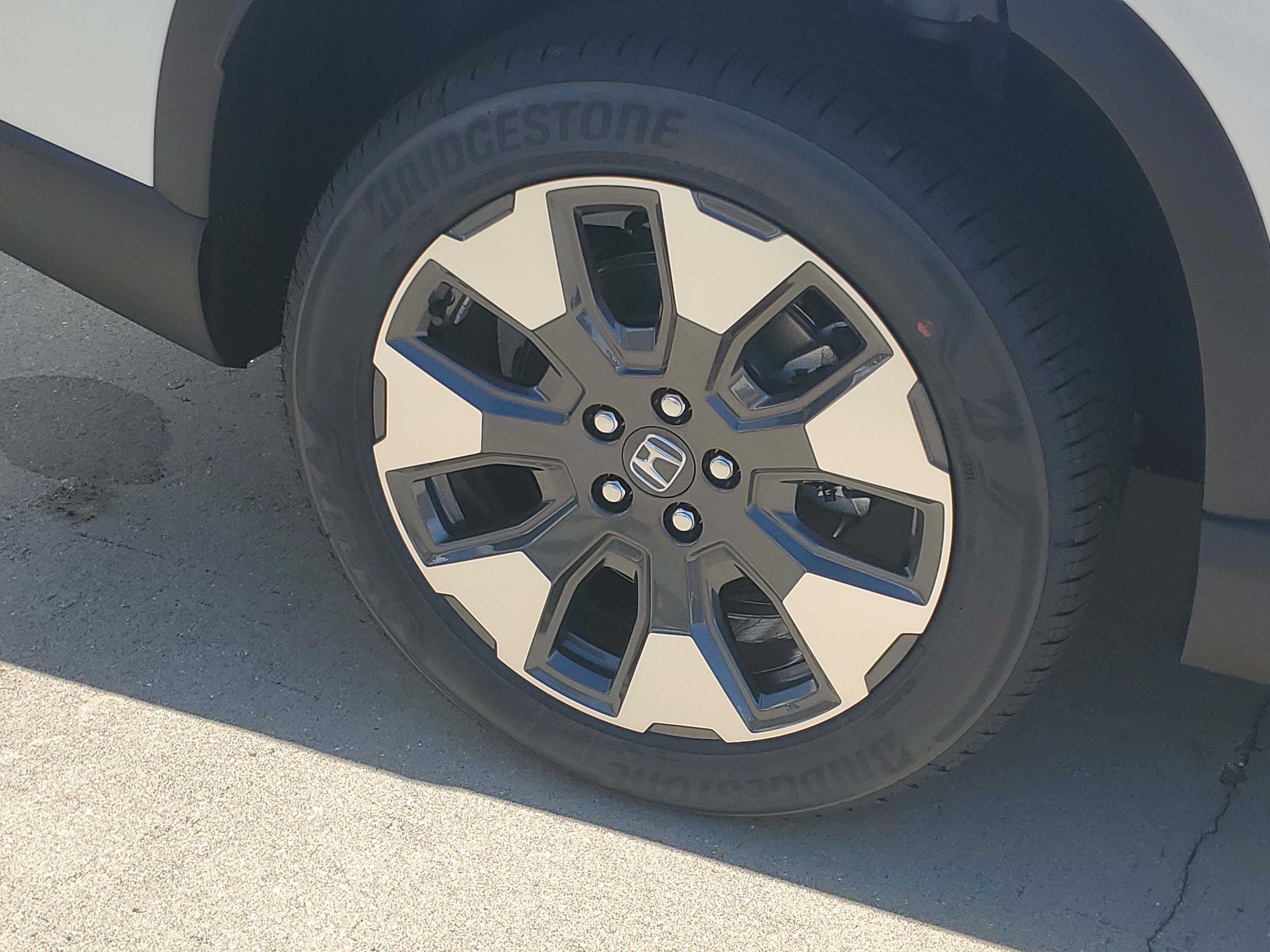 New 2026 Honda Pilot Elite image 8
