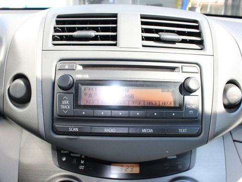 Used 2012 Toyota RAV4 FWD w/ Value Pkg image 22