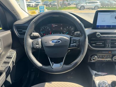 Used 2021 Ford Escape SE w/ Convenience Package AWD/4WD image 7