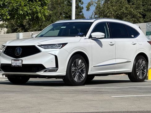 Certified 2025 Acura MDX SH-AWD w/ Advance Package image 11