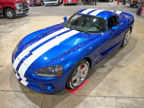Used 2006 Dodge Viper SRT-10 w/ First Edition Group RWD image 15