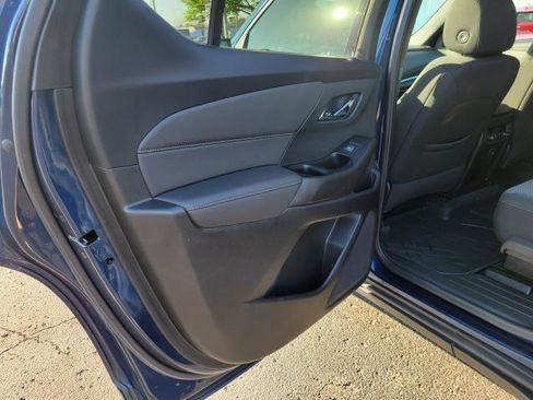 Used 2023 Chevrolet Traverse LT w/ LPO, Floor Liner Package AWD/4WD image 21