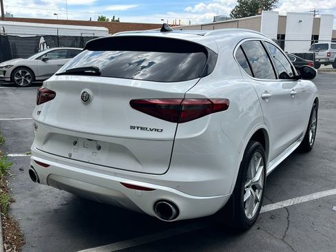 Used 2021 Alfa Romeo Stelvio Ti w/ Active Assist 2 Package TI AWD/4WD image 9