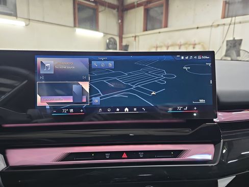 New 2026 BMW 530i w/ Premium Package image 22