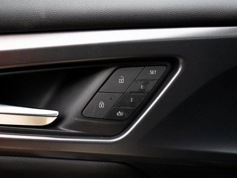 New 2025 Chevrolet Equinox EV RS w/ Active Safety Package 3 image 17