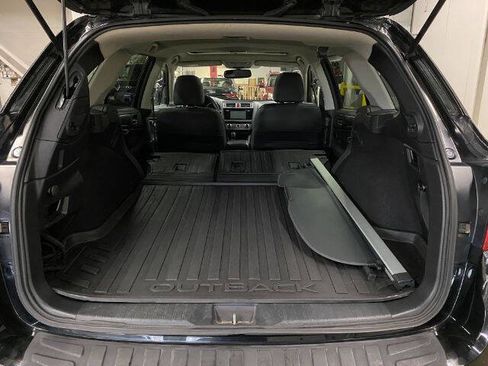 Used 2015 Subaru Outback 2.5i Limited image 17