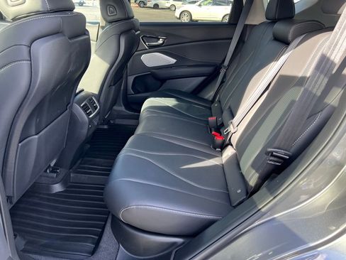 Certified 2025 Acura RDX w/ Technology Package image 30