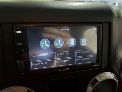 Used 2014 Jeep Wrangler Unlimited Sport w/ Connectivity Group image 34