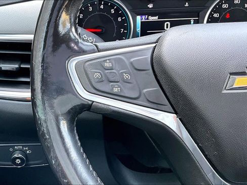 Used 2018 Chevrolet Equinox LT w/ Sun & Infotainment Package image 24